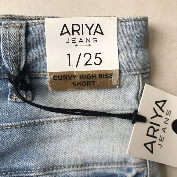 Ariya Jeans Denim Shorts Cut Off Frayed Curvy High Rise Distressed - Picture 5 of 7